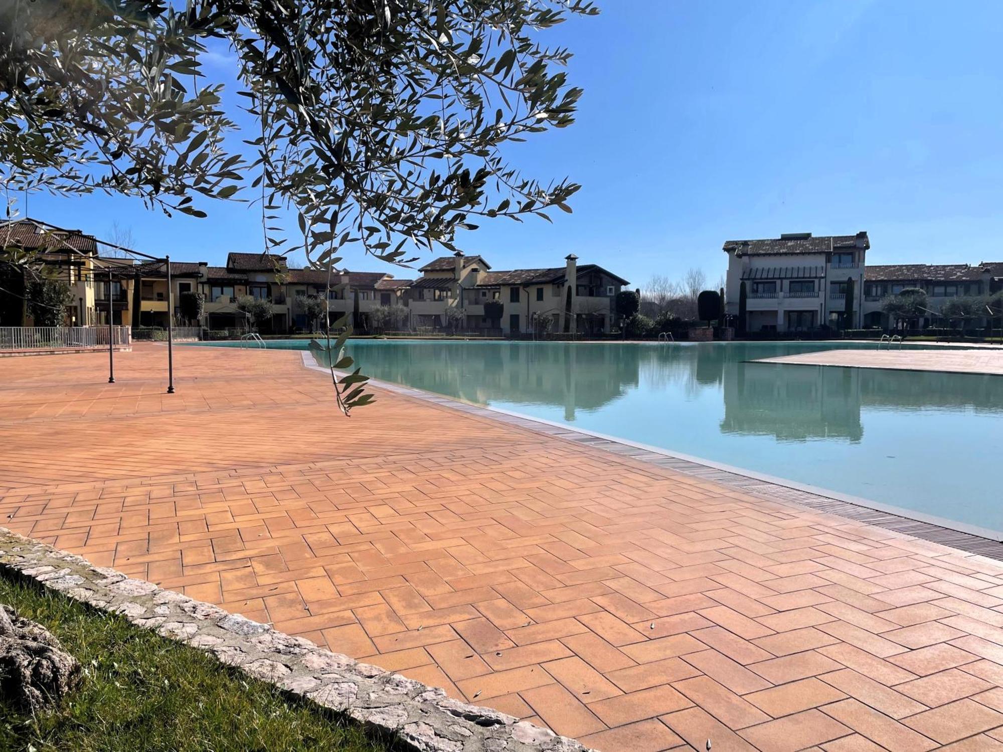 Garda Resort Village 11 Peschiera del Garda Dış mekan fotoğraf