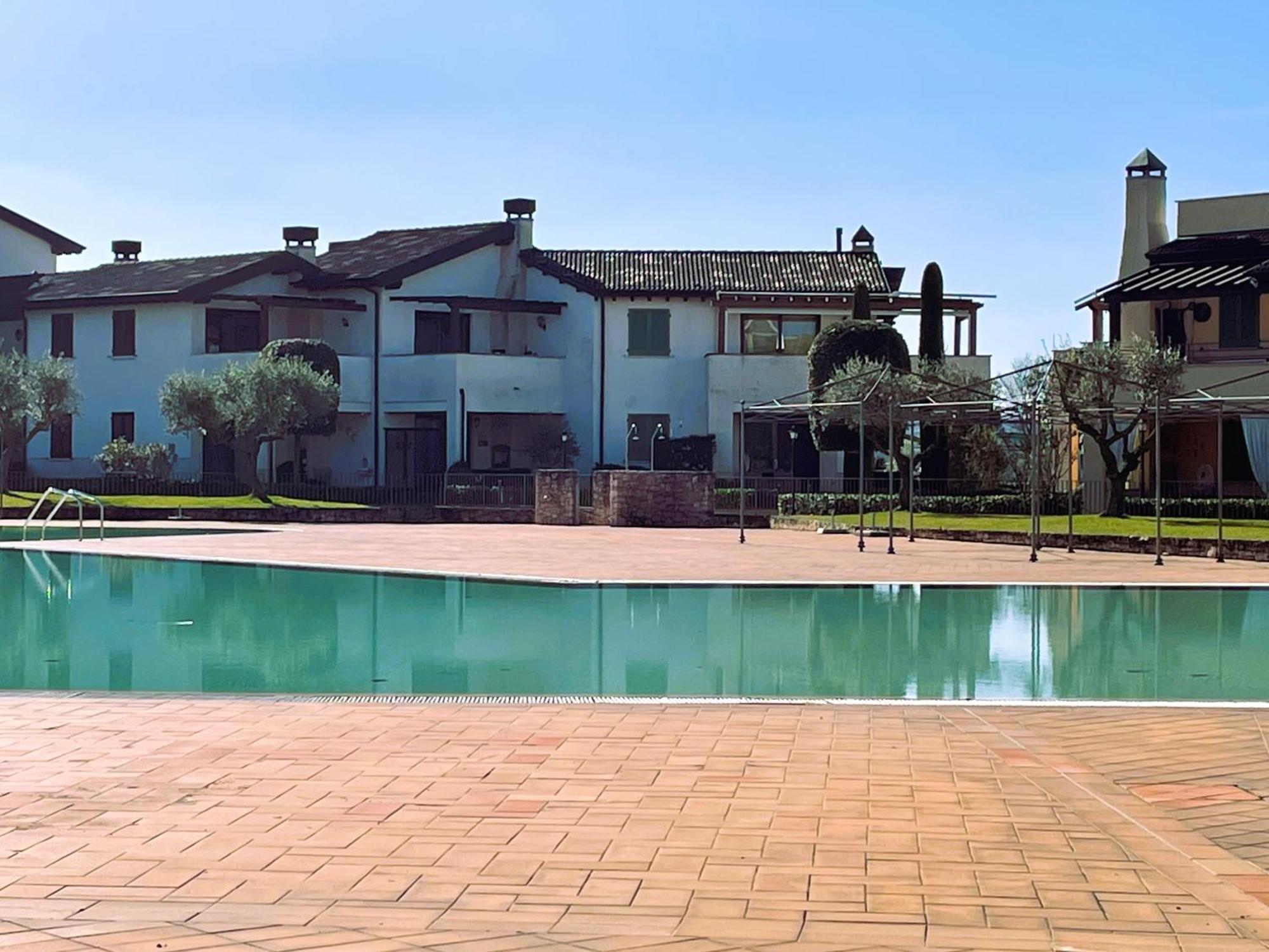 Garda Resort Village 11 Peschiera del Garda Dış mekan fotoğraf